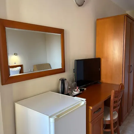 семеен крис Свети Влас