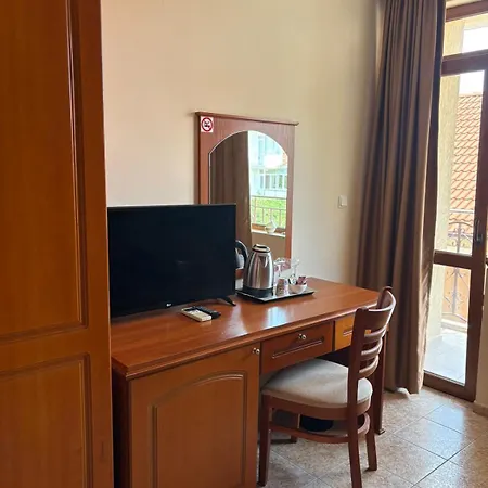 семеен крис