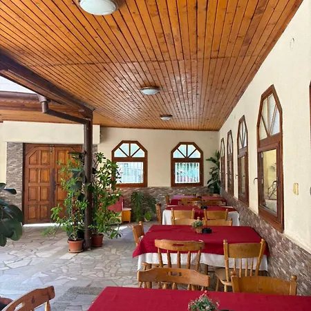 семеен крис 3*