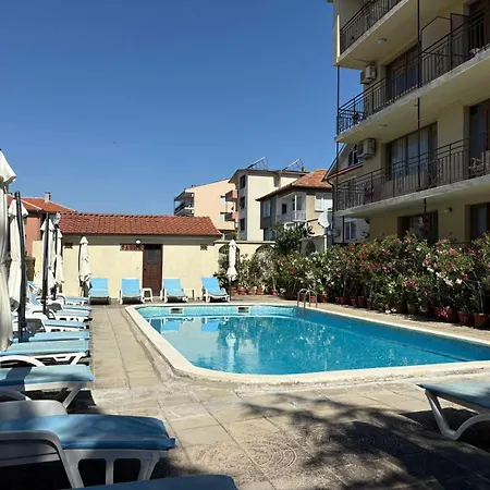 Family Chris スヴェティ・ヴラス